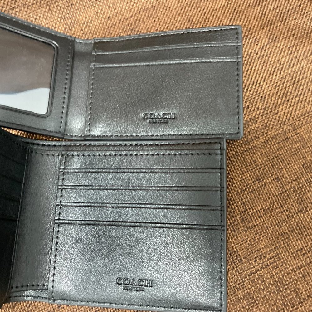 Coach Wallet Set - Picture 9 of 12
